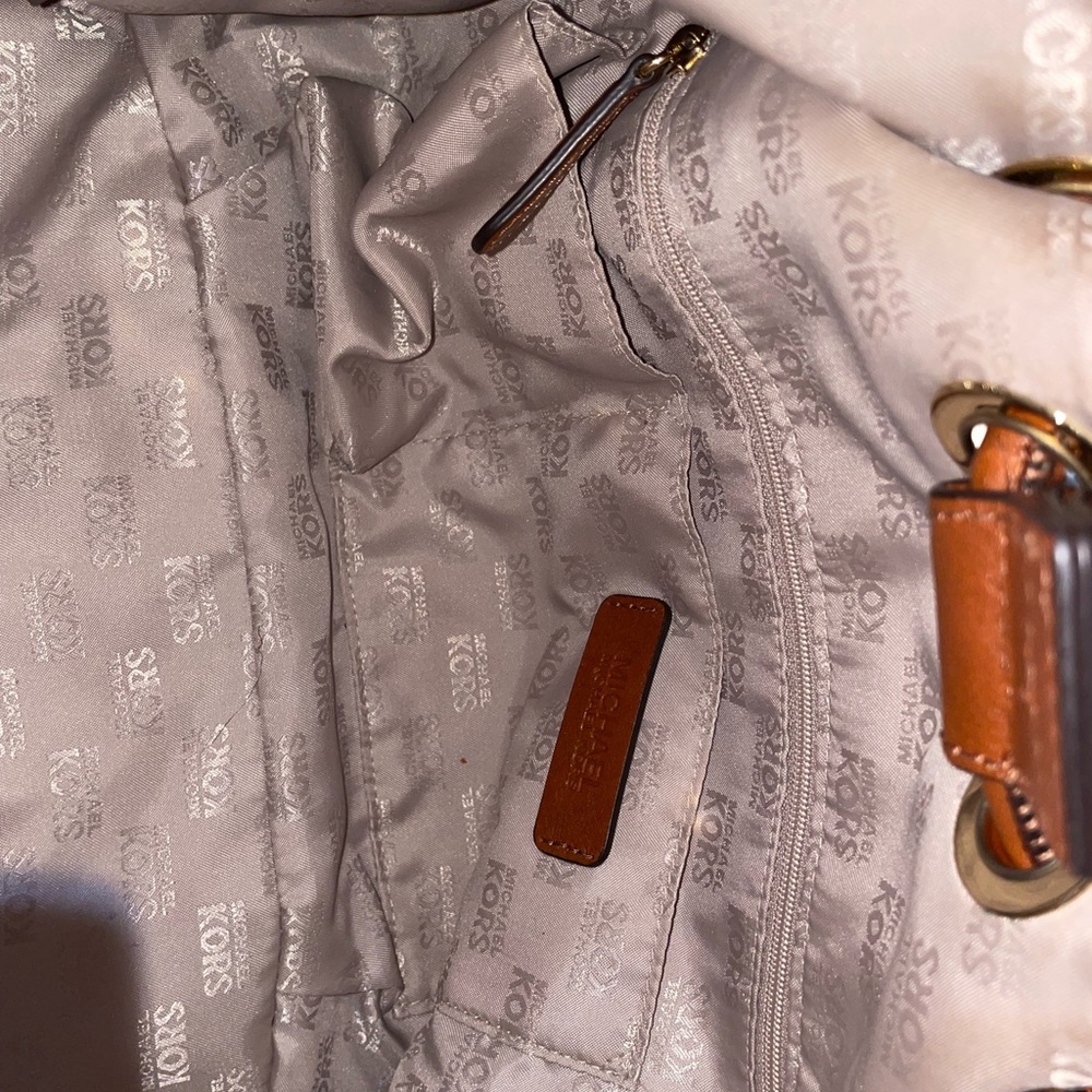 Michael kors: logo purse - Picture 6 of 7